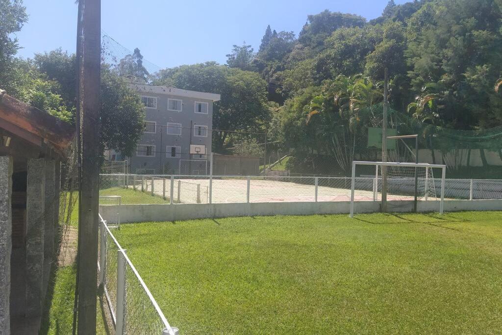 Lindo Flat Em Aguas De Lindoia Águas de Lindóia Exteriör bild