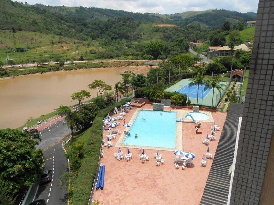 Lindo Flat Em Aguas De Lindoia Águas de Lindóia Exteriör bild